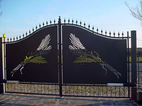 Sliding Gate