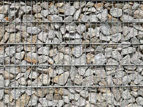 Fabbro-recinzioni-reti-metalliche-bologna-400x284.jpg